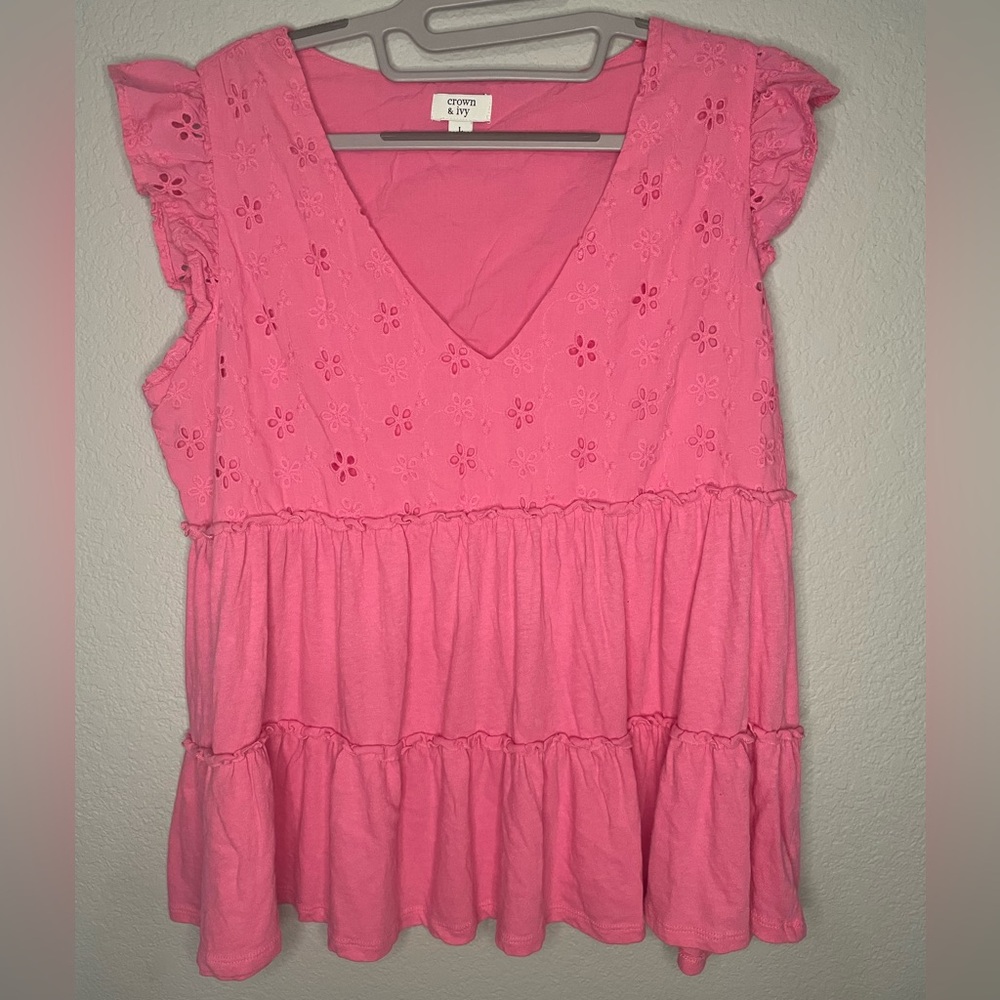 Crown & Ivy Pink Top Size L